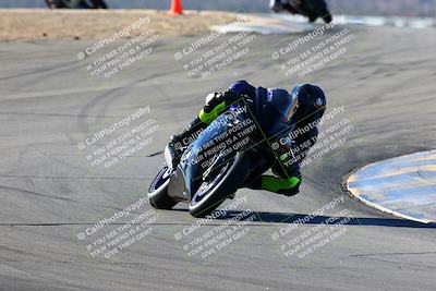 media/Jan-09-2022-SoCal Trackdays (Sun) [[2b1fec8404]]/Turns 9 and 8 (920am)/